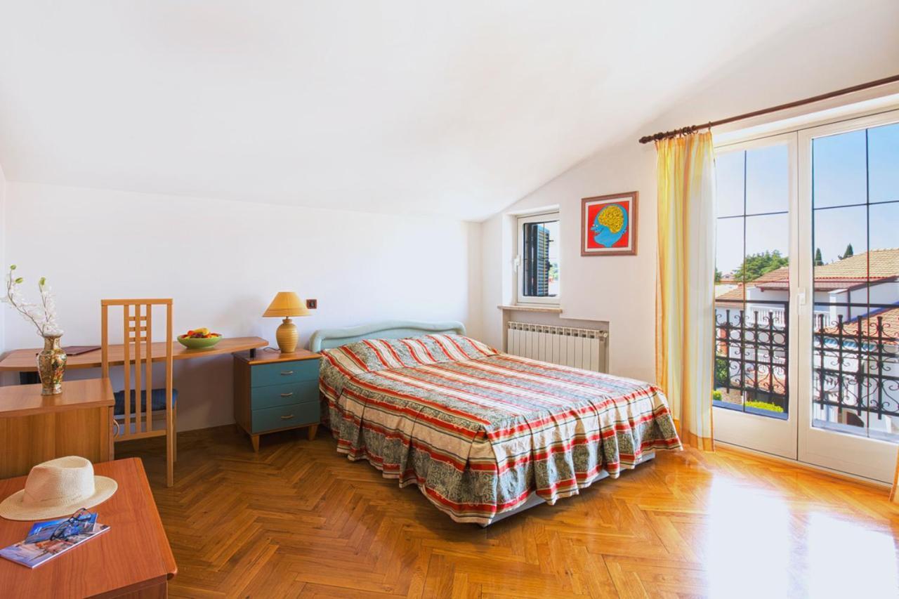 Villa Sveta Eufemija Bed End Breakfast I Rovinj Exterior photo